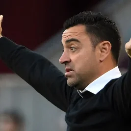 Barcelona Larang Xavi Hernandez Bela Tim Legends, Hubungan Memanas