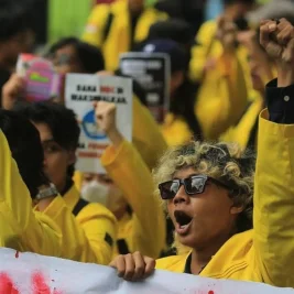 BEM UI Gelar Demo di Bundaran HI, Protes Kebijakan Ekonomi
