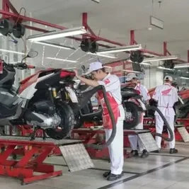 Pelemahan Rupiah Kerek Biaya Servis Motor Honda di Bengkel Resmi
