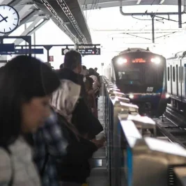 MRT Jakarta Tutup Sejumlah Pintu Masuk Stasiun Imbas Demo Mahasiswa