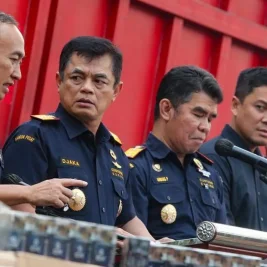 Bea Cukai Gagalkan Penyelundupan 8,26 Juta Batang Rokok Ilegal di Merak