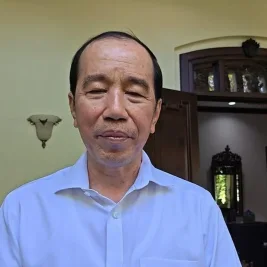 Jokowi Segera Kenakan Jaket PSI sebagai Ketua Dewan Pembina