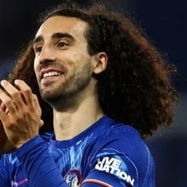 Marc Cucurella Tegaskan Bahagia di London, Bantah Rumor Transfer