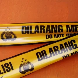 Polisi Evakuasi Pelaku Narkoba Usai Dikepung Massa di Ciledug