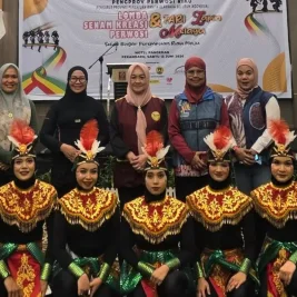 Tim Polwan Polda Riau Juara 1 Senam Perwosi 2026