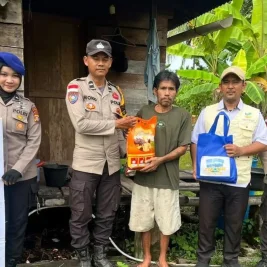 Polres Kepulauan Meranti Salurkan Sembako dan Layanan Kesehatan di Pesisir
