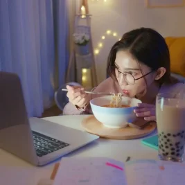 Studi Ungkap Remaja Kurang Tidur, Picu Masalah Kesehatan Mental