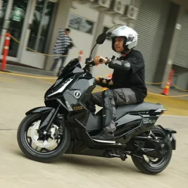 Bengkel Spesialis Ungkap Masalah Komponen Motor Listrik Mid Drive