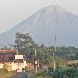 BBTNBTS Blacklist Tiga Pendaki Ilegal Gunung Semeru Selama Lima Tahun