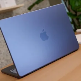 AMD Sindir Keterbatasan Gaming MacBook Neo Lewat Kampanye Laptop Ryzen