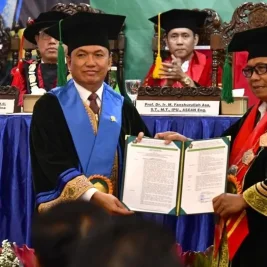 UNISSULA Kukuhkan Ketua KPPU M Fanshurullah Asa sebagai Profesor Kehormatan