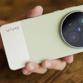 Vivo X300 Ultra Dobrak Pasar Flagship dengan Konfigurasi Lensa Unik