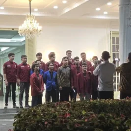 Gibran Rakabuming Terima Langsung Aspirasi Mahasiswa di Istana Wapres