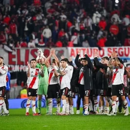 River Plate Akhiri Kontrak Matías Viña dan Kendry Páez