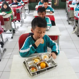 Badan Gizi Nasional Hentikan Sementara Makan Bergizi Gratis untuk Audit
