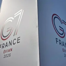 Trump Ancaman Tarif Anggur Prancis di KTT G7 Evian