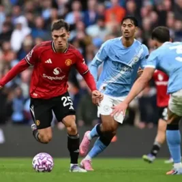 Manchester United Bidik Sander Berge dan Crysencio Summerville