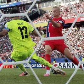 Erling Haaland Cetak Dua Gol, Norwegia Ungguli Irak 2-1 di Babak Pertama