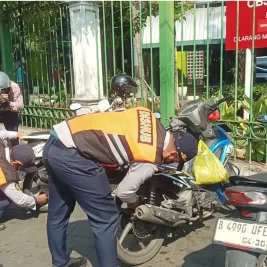 Dishub DKI Jakarta Tindak 258 Kendaraan dalam Operasi Parkir Liar