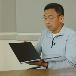 Intel Siapkan Project Firefly demi Saingi MacBook Neo