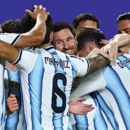Lionel Messi Cetak Hat-trick, Argentina Hancurkan Aljazair 3-0