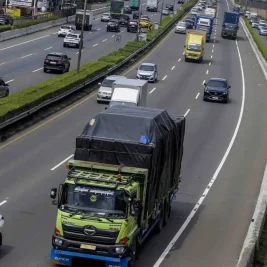 Kemenhub: 24,36 Persen Kendaraan Angkutan Barang Langgar Aturan