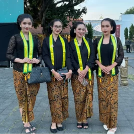 Generasi Muda Padati Kirab 1 Suro di Pura Mangkunegaran