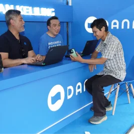 DANA Hadirkan Posko Bantuan Keliling dan Live Streaming untuk Atasi Kendala Transaksi