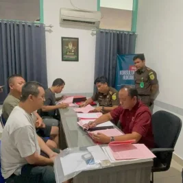 Polda Riau Serahkan Tiga Tersangka Perusakan Mangrove ke Kejaksaan