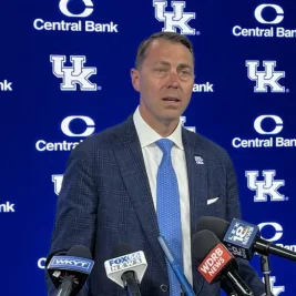 Universitas Kentucky Tunjuk J Batt sebagai Direktur Atletik Baru
