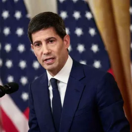 Federal Reserve Tahan Suku Bunga Acuan pada Kisaran 3,50 Persen