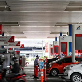 Harga Minyak Dunia Anjlok Imbas AS dan Iran Sepakat Berdamai