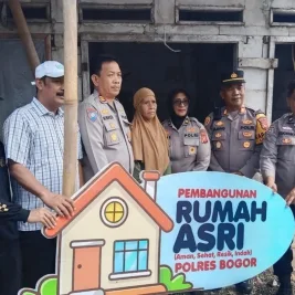 Sambut HUT Bhayangkara ke-80, Polres Bogor Bedah 8 Rumah Warga
