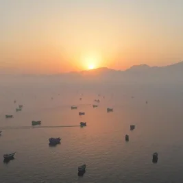AS dan Iran Teken MoU Akhiri Perang Timur Tengah, Selat Hormuz Dibuka