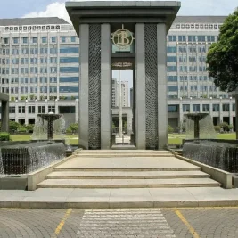 Ekonom BSI Prediksi BI Rate Naik 25 bps pada Juni 2026