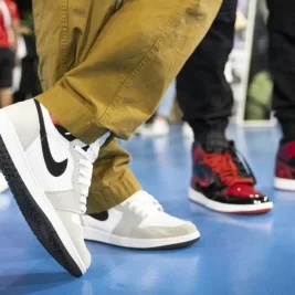 Pabrik Sepatu Nike di Bandung Rumahkan 4.000 Pekerja Imbas Hambatan Pasokan