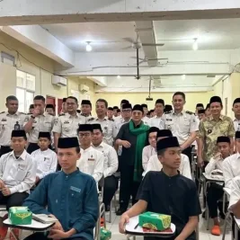 Imigrasi Tangerang Edukasi Santri Darul Quran Cegah TPPO