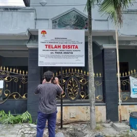 KPK Sita Rumah hingga Toko Retail Milik Bupati Pekalongan Nonaktif Fadia Arafiq