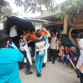 Polisi Temukan Jasad Pria Membusuk Enam Hari Ditemani Istri di Serang