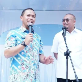 Andre Rosiade Janjikan Perbaikan Fasilitas SDN 168 Pekanbaru