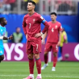Roberto Martinez Bela Cristiano Ronaldo Usai Portugal Ditahan Imbang Kongo