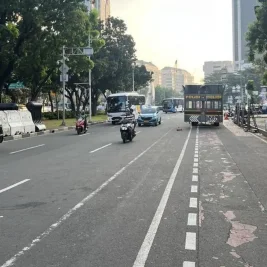 Polisi Buka Lalu Lintas Patung Kuda Pascademo Mahasiswa Jakarta