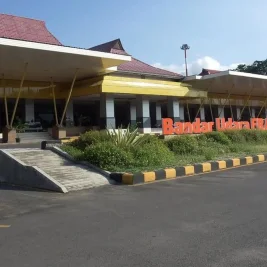 Erupsi Gunung Lewotobi Laki-laki, Bandara Frans Seda Maumere Ditutup Sementara