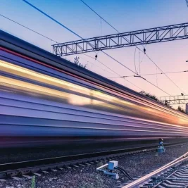 Tabrakan Dua Kereta di London Utara Tewaskan Satu Orang