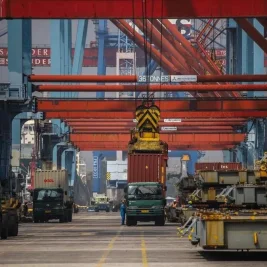 BYD Motor Indonesia Klarifikasi Kontainer di Tanjung Priok Bukan Mobil Utuh