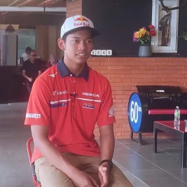 Veda Ega Pratama Lolos ke Q2 Moto3 Ceko 2026 Usai Diskualifikasi O'Shea