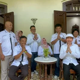 DPD PSI Kota Yogyakarta Kunjungi Kediaman Jokowi, Sampaikan Ucapan Ulang Tahun