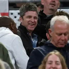 Noel Gallagher Izinkan Timnas Inggris Gunakan Lagu Wonderwall