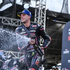 Marco Bezzecchi Minta Maaf Langsung ke Marshal Usai Sanksi Balapan Utama MotoGP Ceko