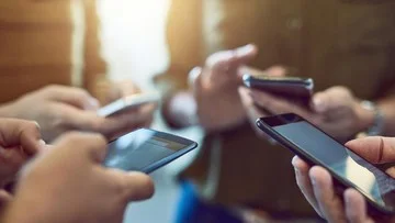 Smartphone Berkualitas Bukan Sekadar Harga, Ini Alasannya
